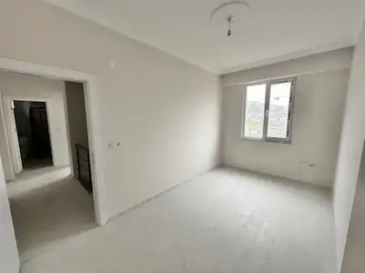 RE/MAX DREAM FARKIYLA İZMİT YENİŞEHİRDE KİRALIK REZİDANS