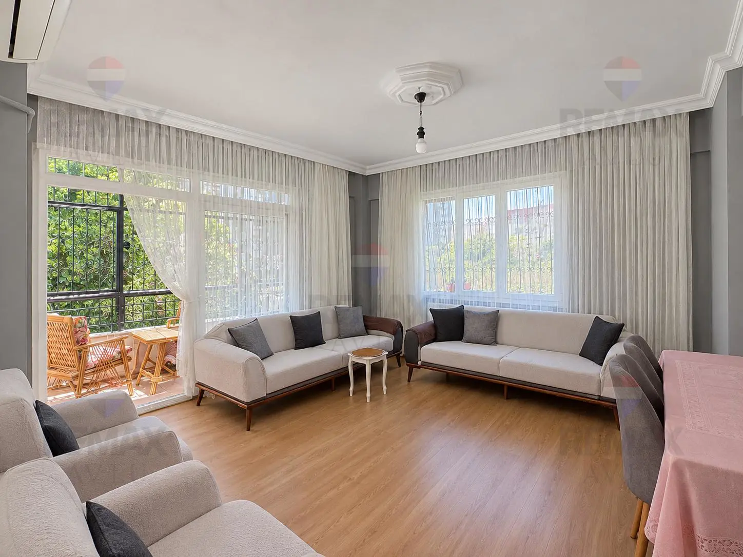 REMAX AVLU'DAN MEZİTLİ DAVULTEPE’DE SATILIK 3+1 DAİRE