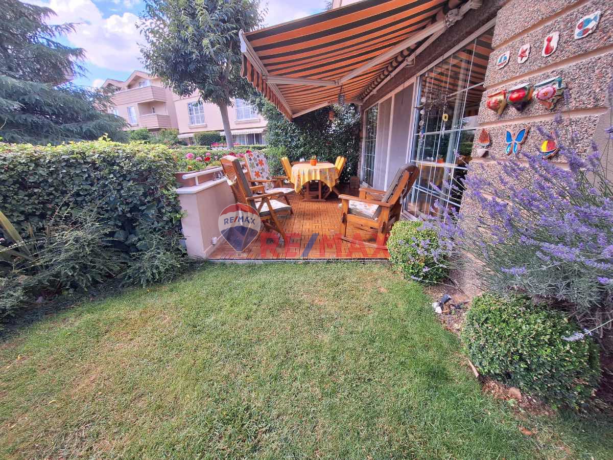 KARTAL YAKACIK COUNTRY'DE SATILIK ÇOK ÖZEL 400 M2 VİLLA