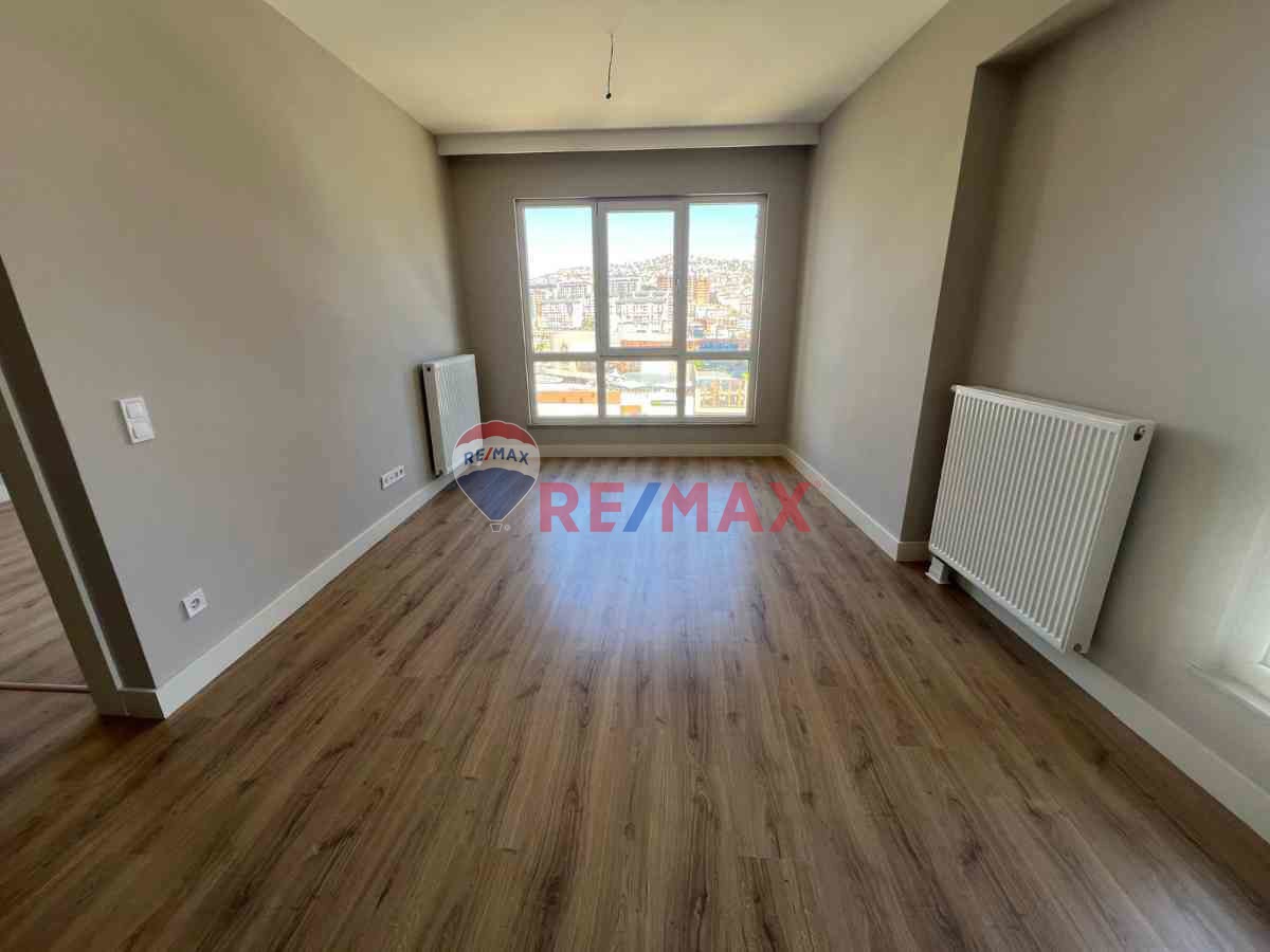 MALTEPE DELUXIA PARK RESIDENCE'DA KİRALIK 1+1 SIFIR DAIRE