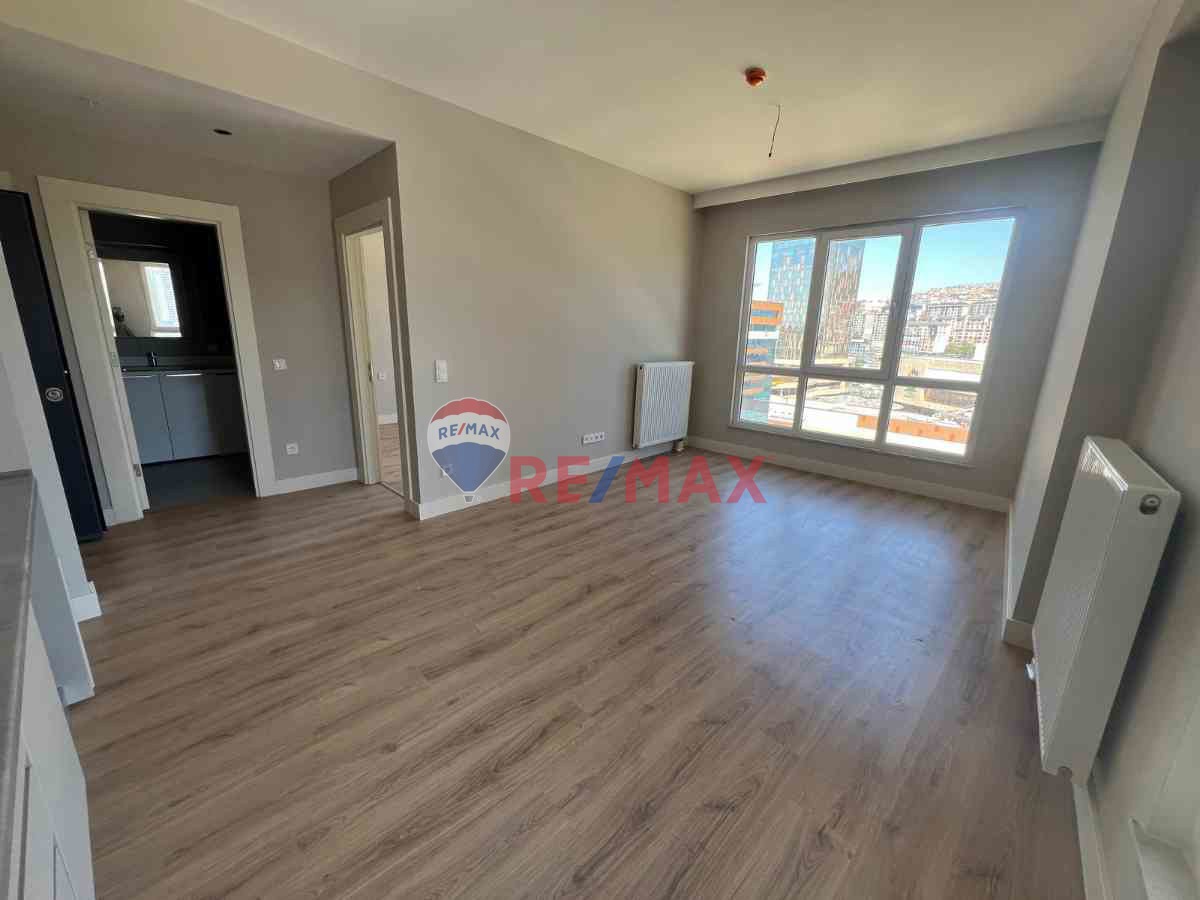 MALTEPE DELUXIA PARK RESIDENCE'DA KİRALIK 1+1 SIFIR DAIRE