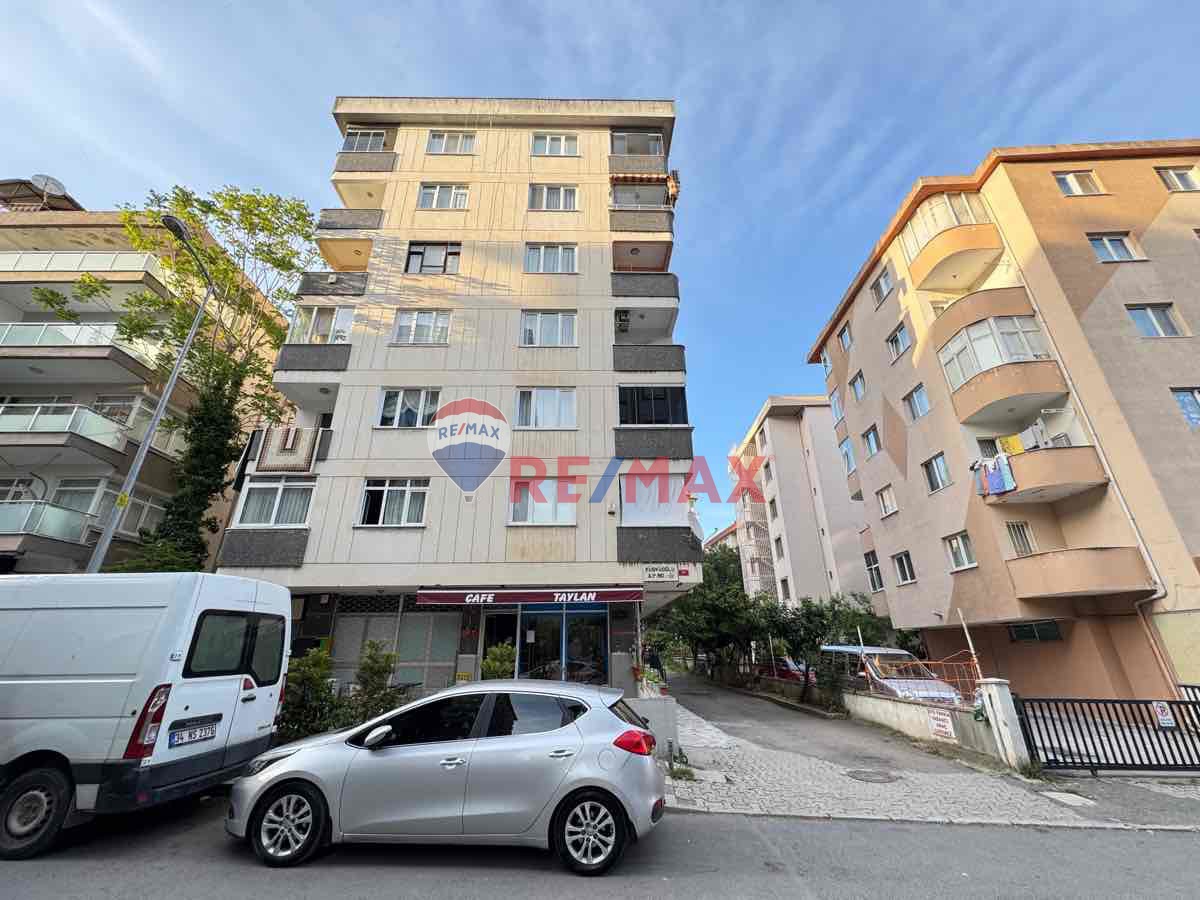 ATAŞEHİR İÇERENKÖY MH. SATILIK 3+1 DAİRE