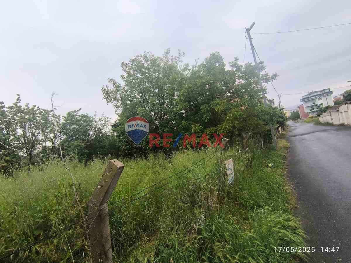 BÜYÜKÇEKMECE KAMILOBADA  VILLA IMARLI  SATILIK ARSA