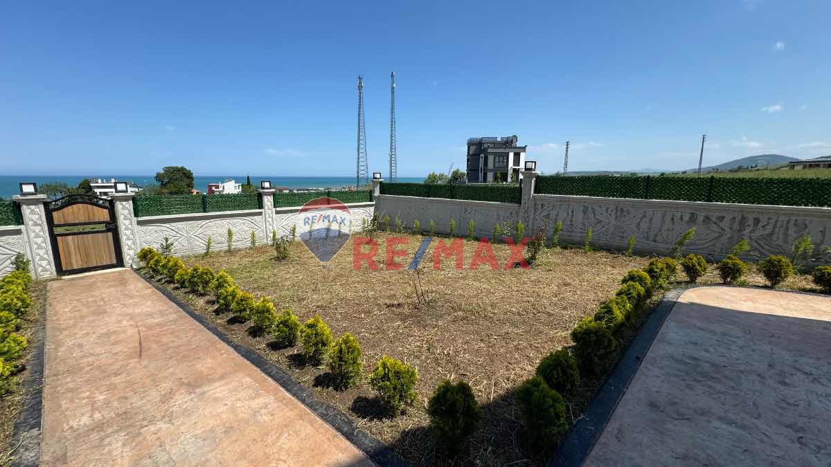 İBRAHİM BÜLBÜL'DEN DEREKÖY TAŞKELİK'TE DENİZ MANZARALI LÜX VİLLA