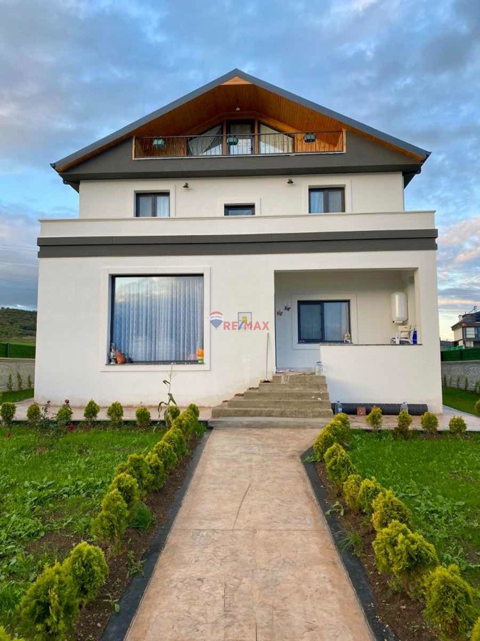 İBRAHİM BÜLBÜL'DEN DEREKÖY TAŞKELİK'TE DENİZ MANZARALI LÜX VİLLA