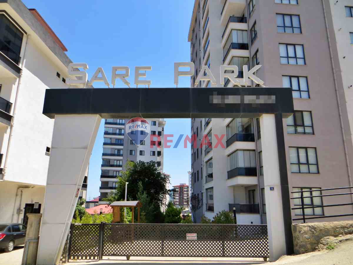 REMAX YALI'DA ORDU KARŞIYAKA SARE PARK SİTESİ 153 M2 DAİRE