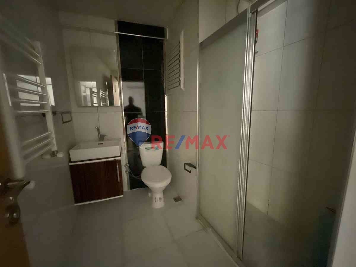 BUCA ATATÜRK MAHALLESINDE EŞYALI KIRALIK 1+1