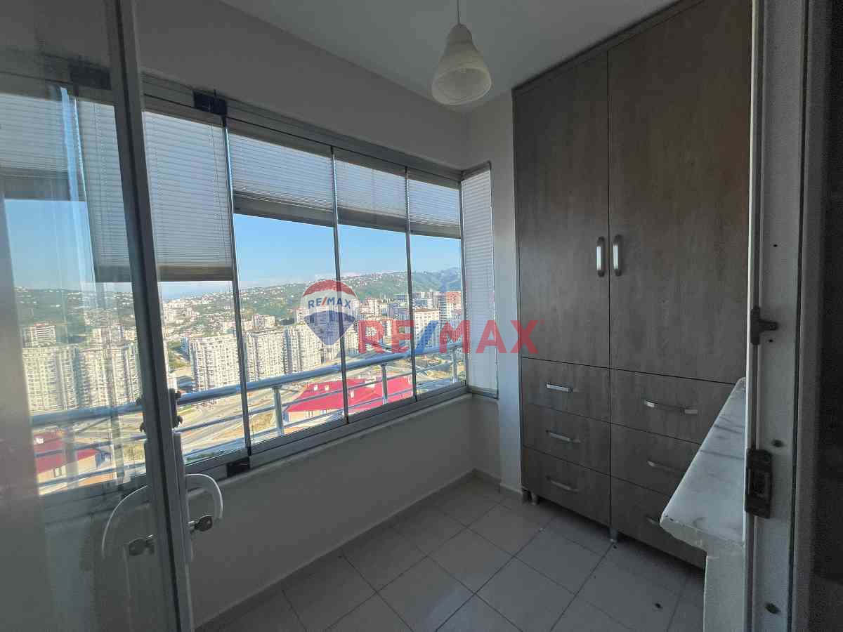 ÇUKURÇAYIR AK CİTY'DE KİRALIK DENİZ MANZARALI 3+1 DAİRE