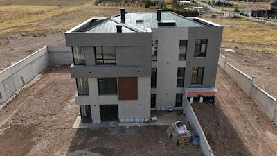 GÖLBAŞI BAHÇELİEVLER’DE 7+2 SATILIK LUX VİLLA