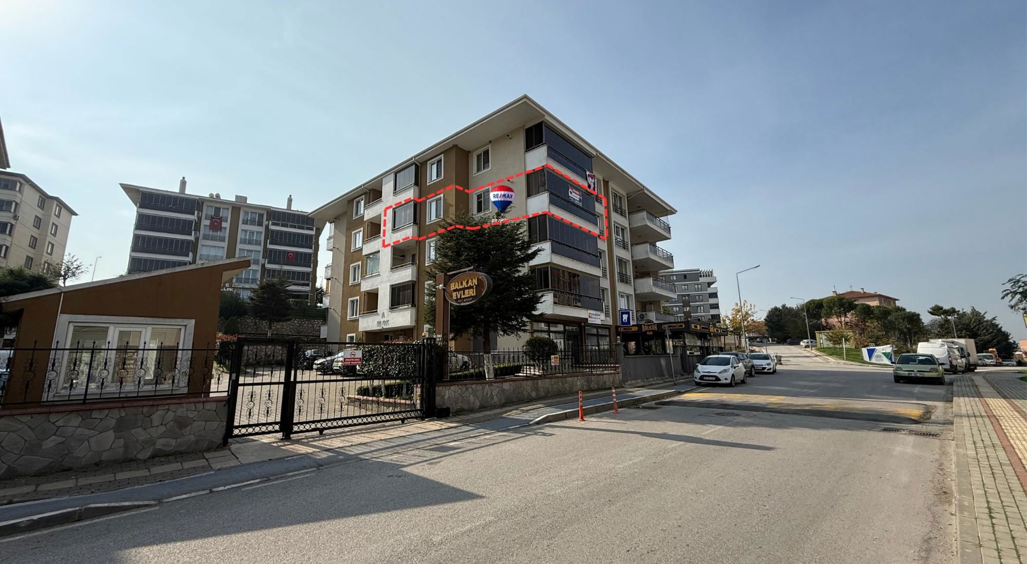 BALKAN PARK SİTESİNDE KİRALIK 3+1 EŞYALI LÜKS DAİRE