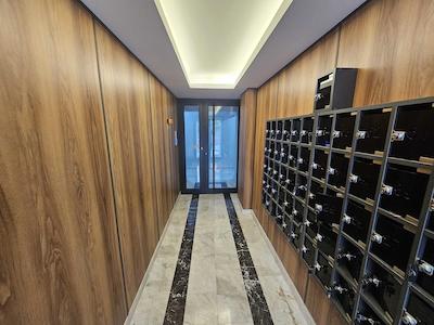 ÇANKAYA KARAPINAR MAHALLESİNDE BULUNAN FIRSAT 2+1 LÜKS SIFIR DAİRE