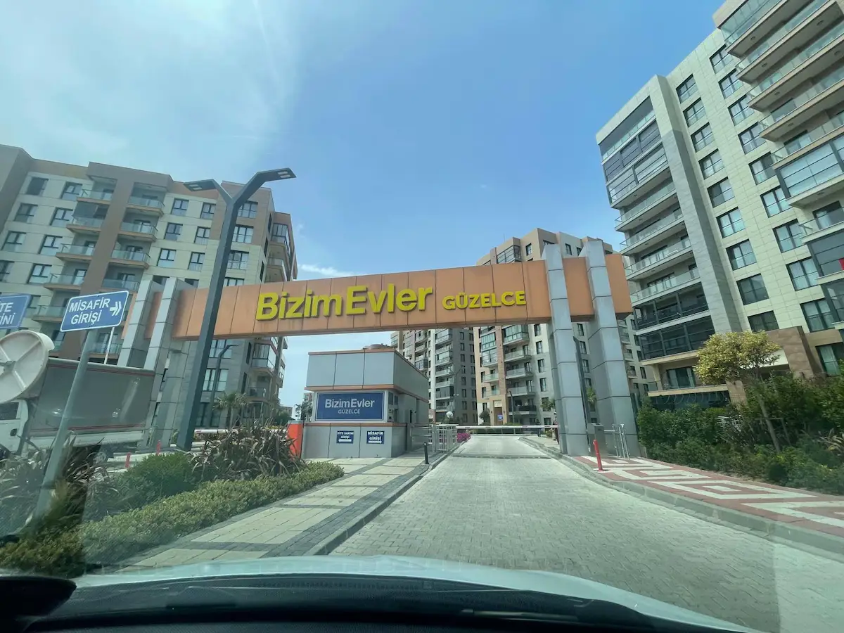 BİZİMEVLER GÜZELCE FULL DENİZ VE PEYZAJ MANZARA 4+1 SATILIK DAİRE