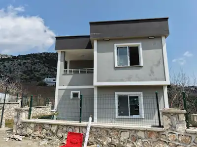 REMAX RİNA'DAN BEKİRALANINDA 4+1 SIFIR DUBLEKS VİLLA