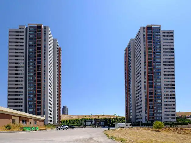 HORİZON LİFE BEYTEPE'DE SATILIK GENİŞ 4,5 +1 SATILIK DAİRE