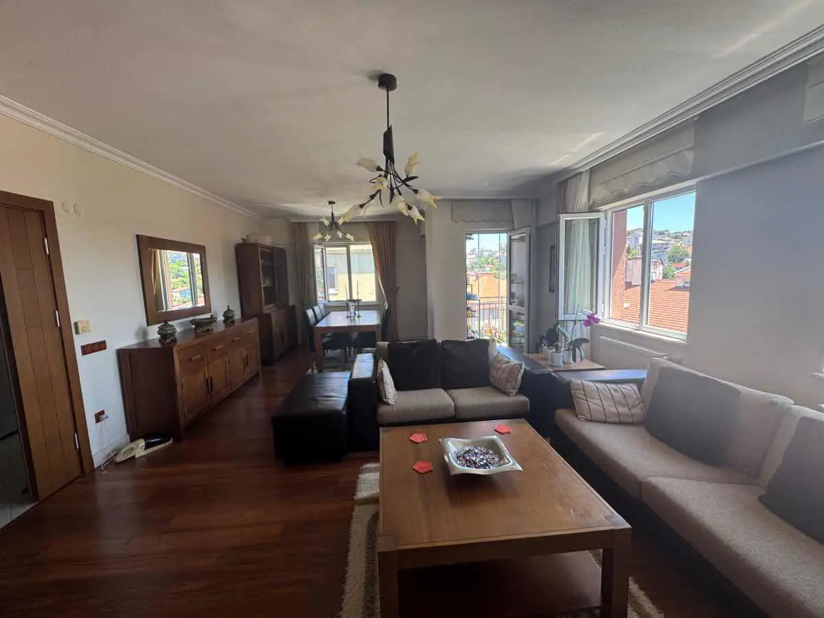 SARIYER DARÜŞŞAFAKA'DA GENİŞ TERASLI SATILIK DUBLEKS DAİRE