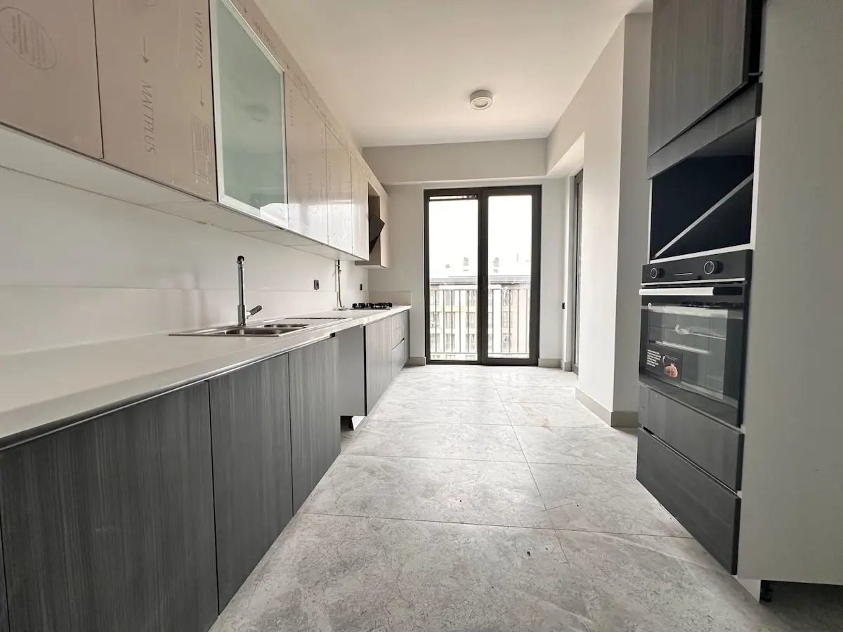 ÇINARKÖY EVLERİ CEVAHİR ETAPDA BÜYÜK TİP 3+1 SATILIK