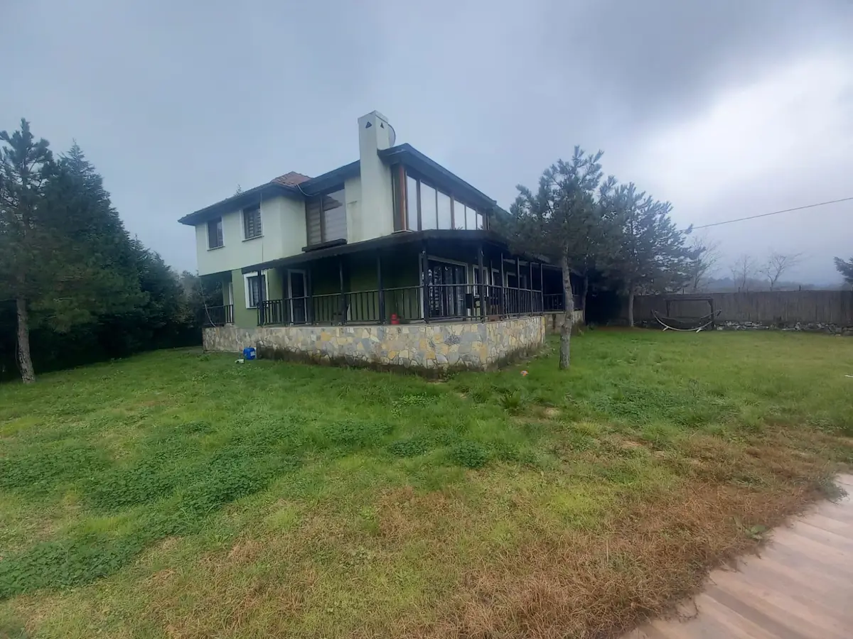 SAPANCA GÖL MANZARALI GENİŞ ARSALI MÜSTAKİL VİLLA KONUT TİCARİ