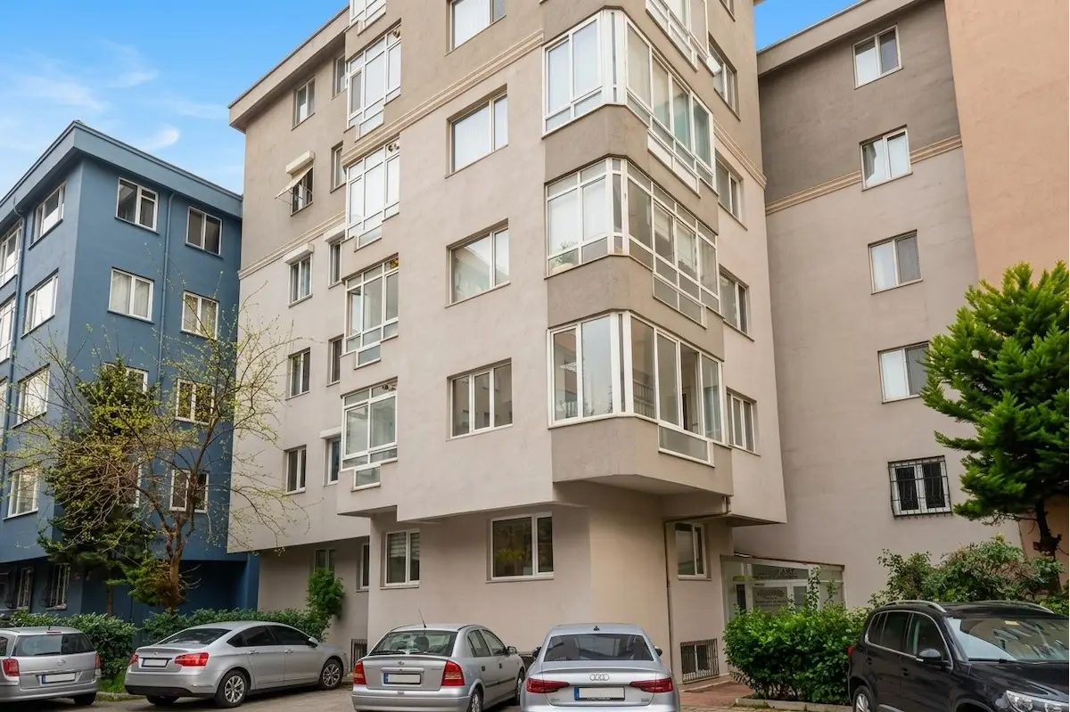 KOZYATAĞI SÜMKO SİTESİ’NDE 3+1 KİRALIK DAİRE