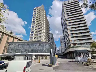 BASINEKSPRES PEROLA REZİDANS FULL TADİLATLI SATILIK 1+1