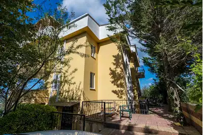 BEYKOZ BAKLACI’DA 982 M² ARSA İÇİNDE 3 KATLI MÜSTAKİL BİNA
