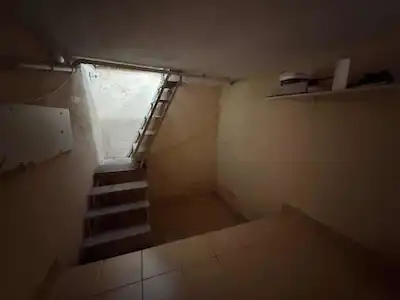 REMAX MID OFISINDEN ÇARŞI DA DEVREN KIRALIK ERKEK KUAFÖRÜ