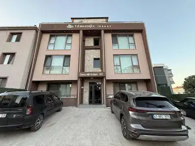 RE/MAX MYRA'DAN BAHÇE KULLANIMLI SATILIK 2+1 DAİRE