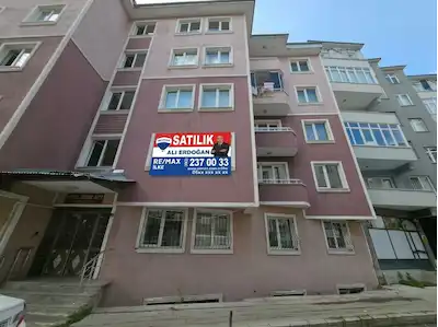 REMAX İLKE'DEN KURT DERESİ'NDE 3+1 KİRALIK DAİRE