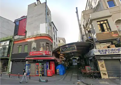 SİRKECİ ANKARA CADDESİNDE SATILIK KOMPLE BİNA