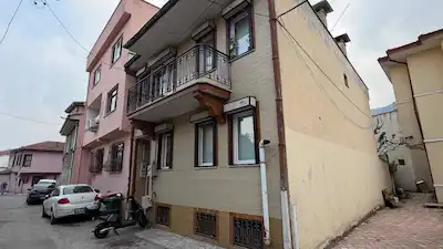 REMAX BEYAZ OSMANGAZI MAH. BAHÇELI MÜSTAKIL SATILIK