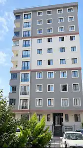 ÜMRANİYE İSTİKLAL MAH.’DE YENİ BİNADA 2+1 EŞYALI, BALKONLU KİRALIK DAİRE
