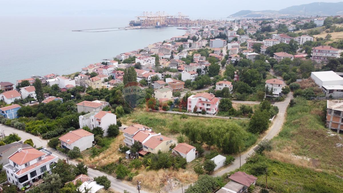 TEKİRDAĞ BARBAROS'TA KONUT İMARLI SATILIK 3.360 M2 ARSA