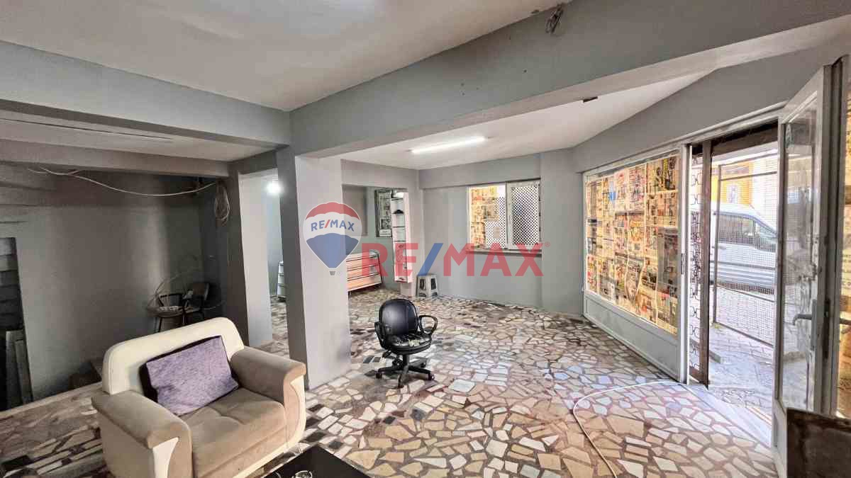 YENIBOSNA ZAFER MAH.KALE SOKAKTA  DÜZ GIRIŞ 2 KATLI TEMIZ KIRALIK DÜKKAN