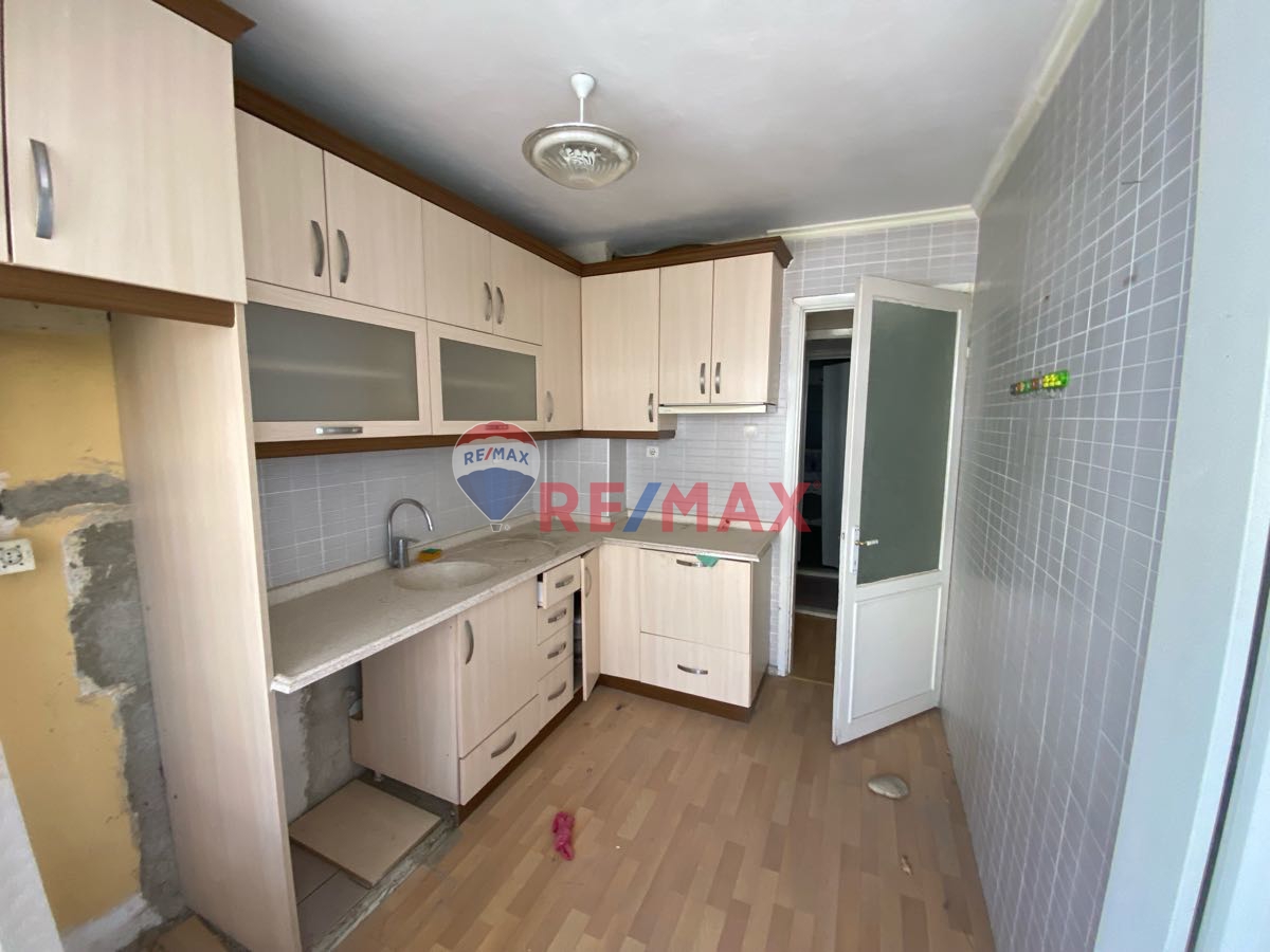 REMAX ARMA’DAN VALİ RAHMİ BEY MAH SATILIK KÖŞE DAİRE