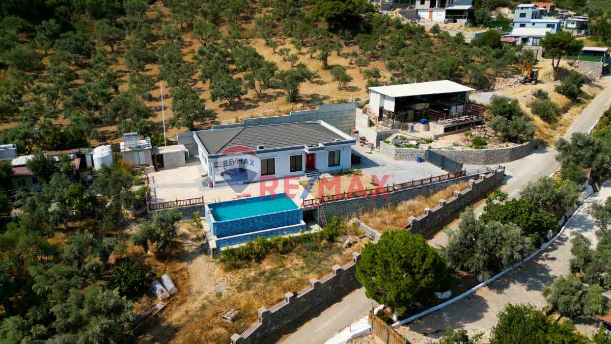 5.565 M² ARAZIDE 2 VILLA BIRDEN TAŞ VILLA & MODERN HAVUZLU VILLA