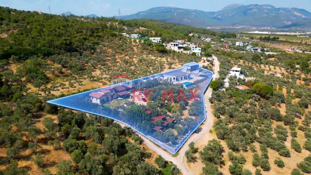 5.565 M² ARAZIDE 2 VILLA BIRDEN TAŞ VILLA & MODERN HAVUZLU VILLA