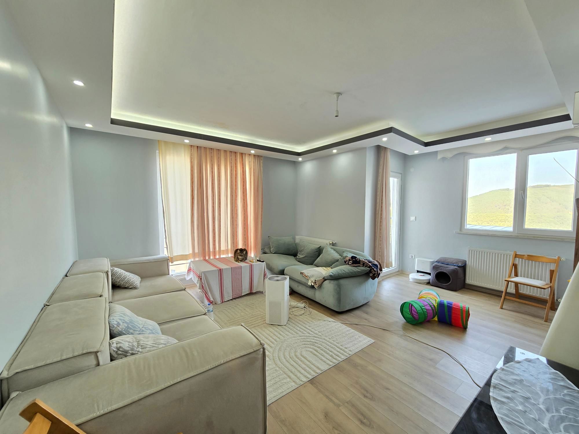 REMAX'DAN İSKANLI TERASLI 4+1 DUBLEKS YENI BINA AYDOS MANZARALI