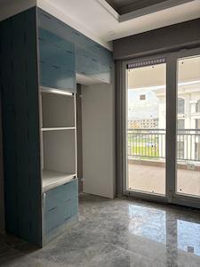 ASRIN KONAKLARINDA ARAKAT 3+1 HAVUZ CEPHE SATILIK DAİRE