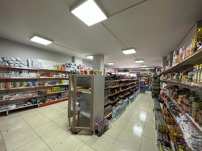 ESENYURT BAĞLARÇEŞME KUZUYOLU DEPOLU DÜZ GİRİŞ SATILIK DÜKKAN