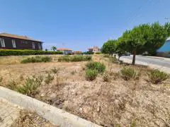ÇEŞME'DE 975 m2 DEVLET HASTESİ YOLU ÜZERİNDE SATILIK İMARLI ARSA