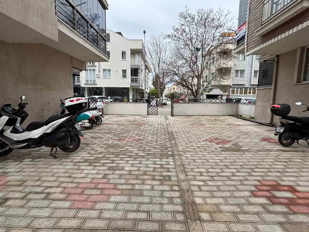 Property image 8
