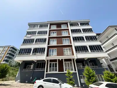 REMAX TEKİN TEAM'DEN KÖRFEZ'DE KİRALIK GENİŞ 1+1 DAİRE