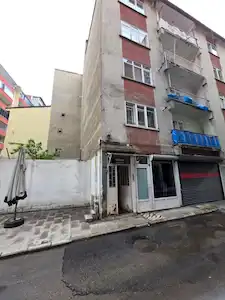 REMAX İLKE'DEN ÇAYKARA CADDESİ'NDE 3+1 EŞYALI KİRALIK DAİRE