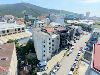 ATAŞEHİR FERHATPAŞA’DA YEDPA KARŞISI 5.973 M² SATILIK TİCARİ KOMPLEKS
