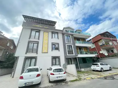 KARTEPE İSTASYON MAHALLESİNDE KİRALIK 2+1 DAİRE
