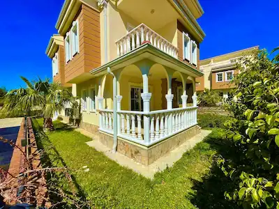 ALANYA OTTOMAN VILLALARINDA EŞSIZ DENIZ MANZARALI LÜKS IKIZ VILLA