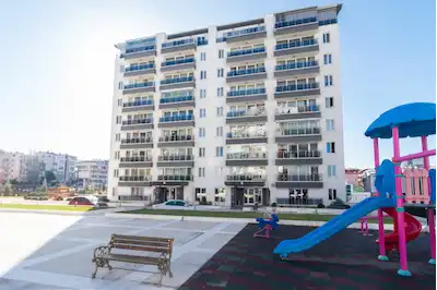 YILDIZEVLER MEGAPARK SİTESİNDE BALKONLU GENİŞ 1+1 DAİRE