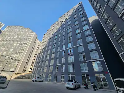 HAYATPARK4 SITESI 6.KAT AÇIK MUTFAK AVANTAJLI SATILIK 2+1 DAIRE