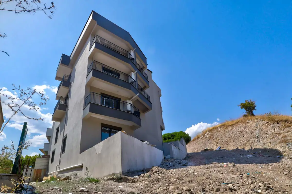 BERGAMA ZAFERDE EŞSİZ ŞEHİR MANZARALI 2+1 DAİRE