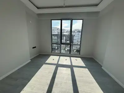 KÖRFEZ DE TRAMVAYA 500 M KOMBİ ANKASTRE SET TAKILI 1+1 DAİRE