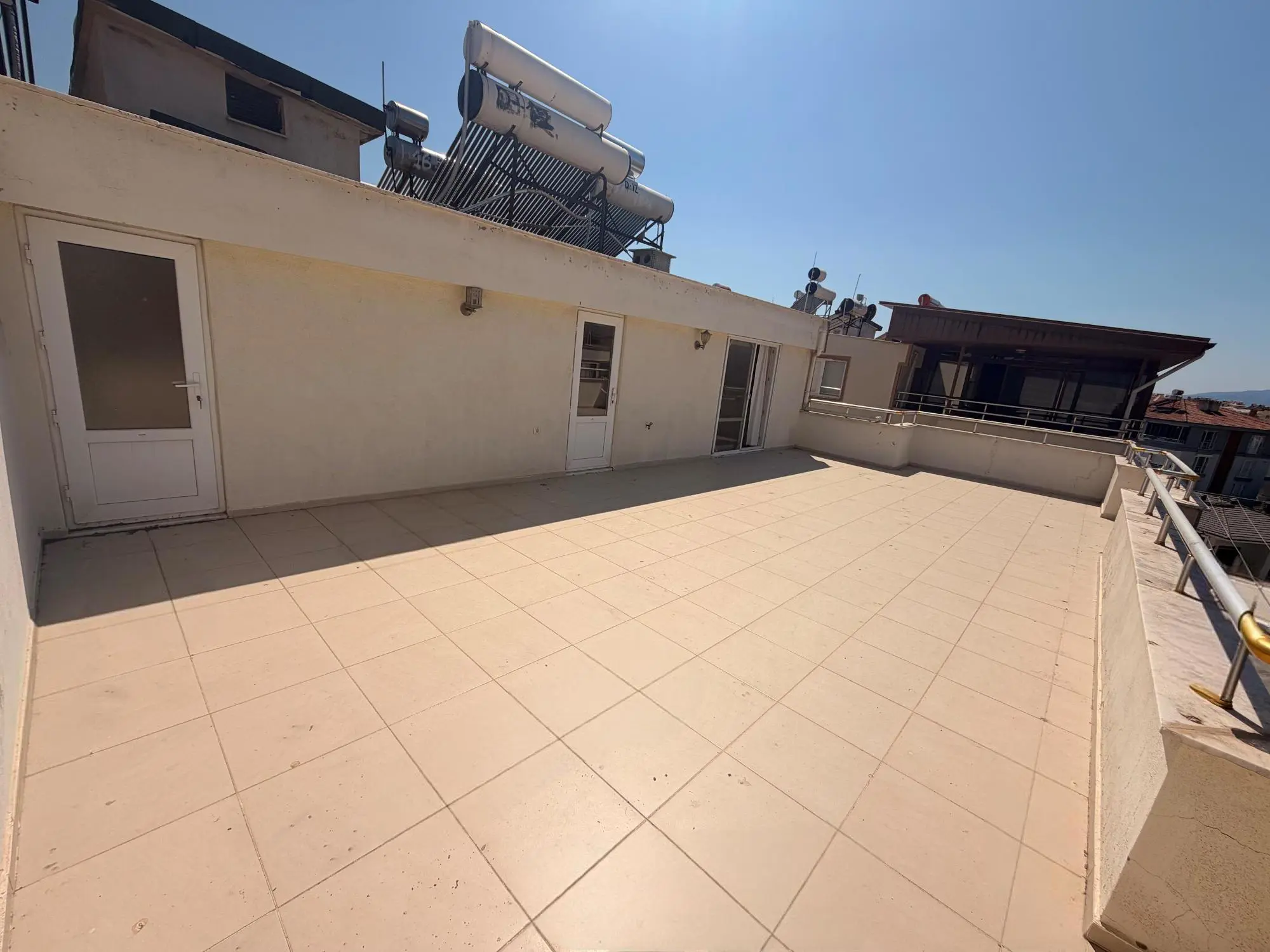 Property image 37
